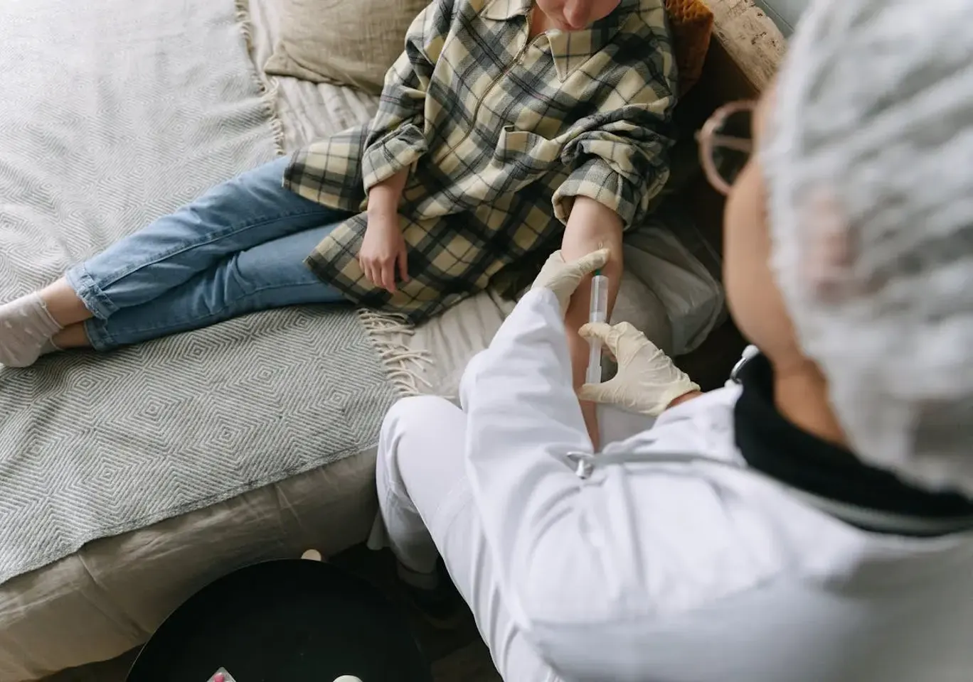 Psychiatra Przemyśl, konsultacja prywatna: rozmowa terapeutyczna na kanapie
